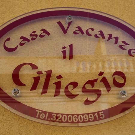 Casa Vacanza il Ciliegio Noto Esterno foto