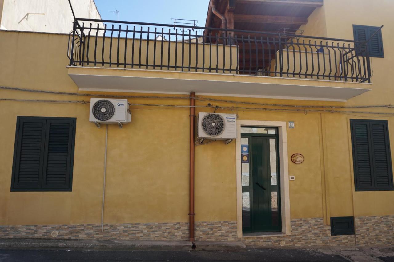 Casa Vacanza il Ciliegio Noto Esterno foto