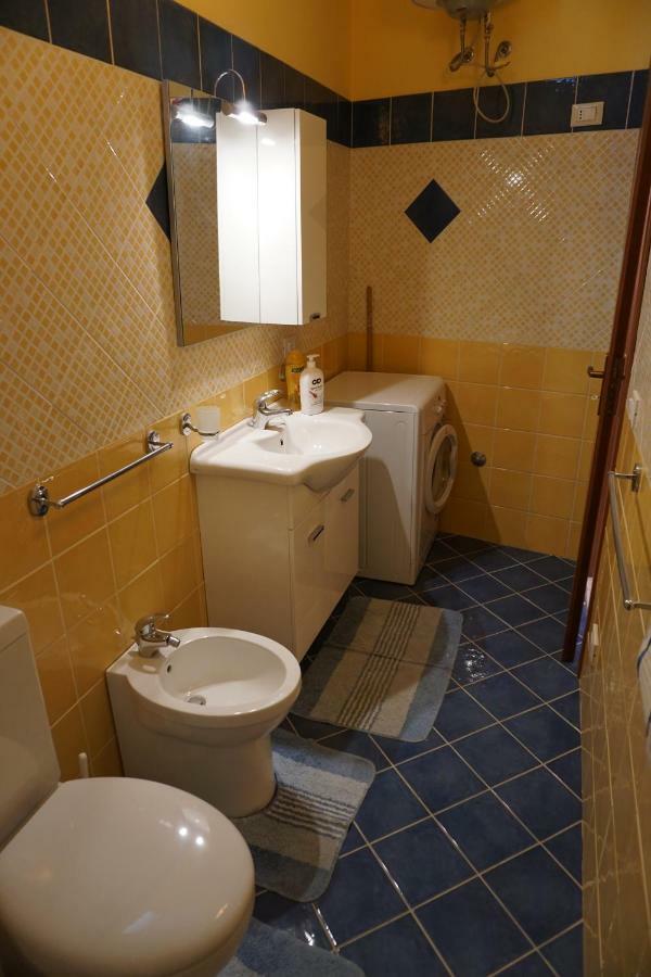 Casa Vacanza il Ciliegio Noto Esterno foto