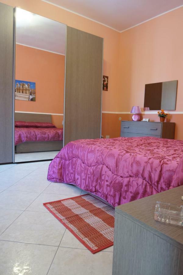Casa Vacanza il Ciliegio Noto Esterno foto